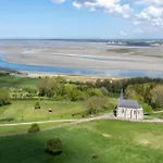 2 Bedroom Stunning In Lägenhet *