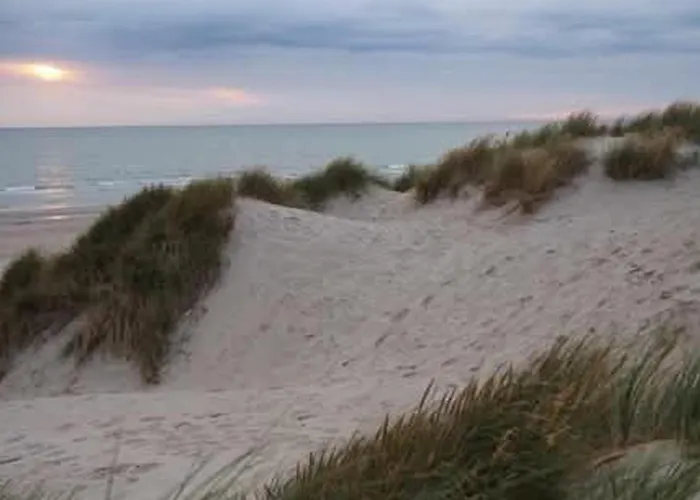 2 Bedroom Stunning In * Berck